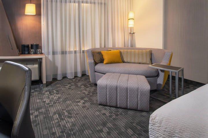 Courtyard By Marriott Cartersville Exterior photo