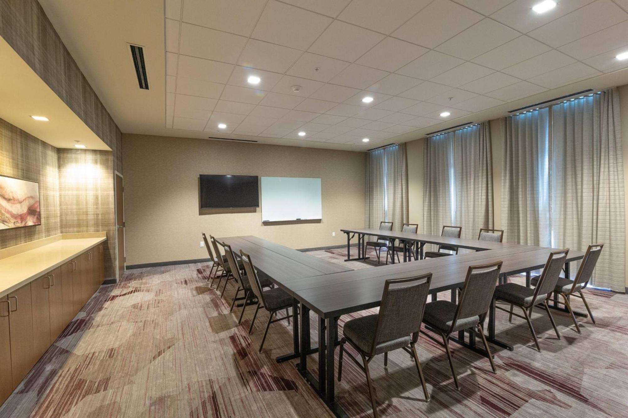 Courtyard By Marriott Cartersville Exterior photo